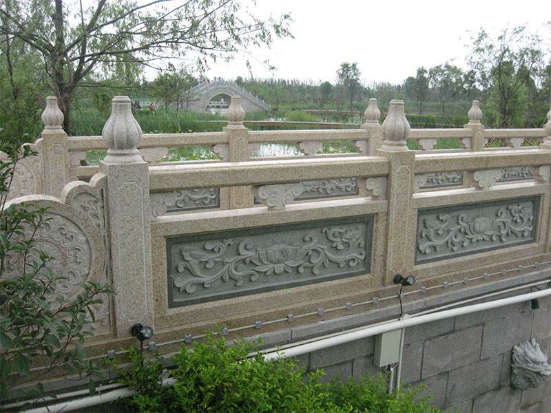 橋梁石護(hù)欄