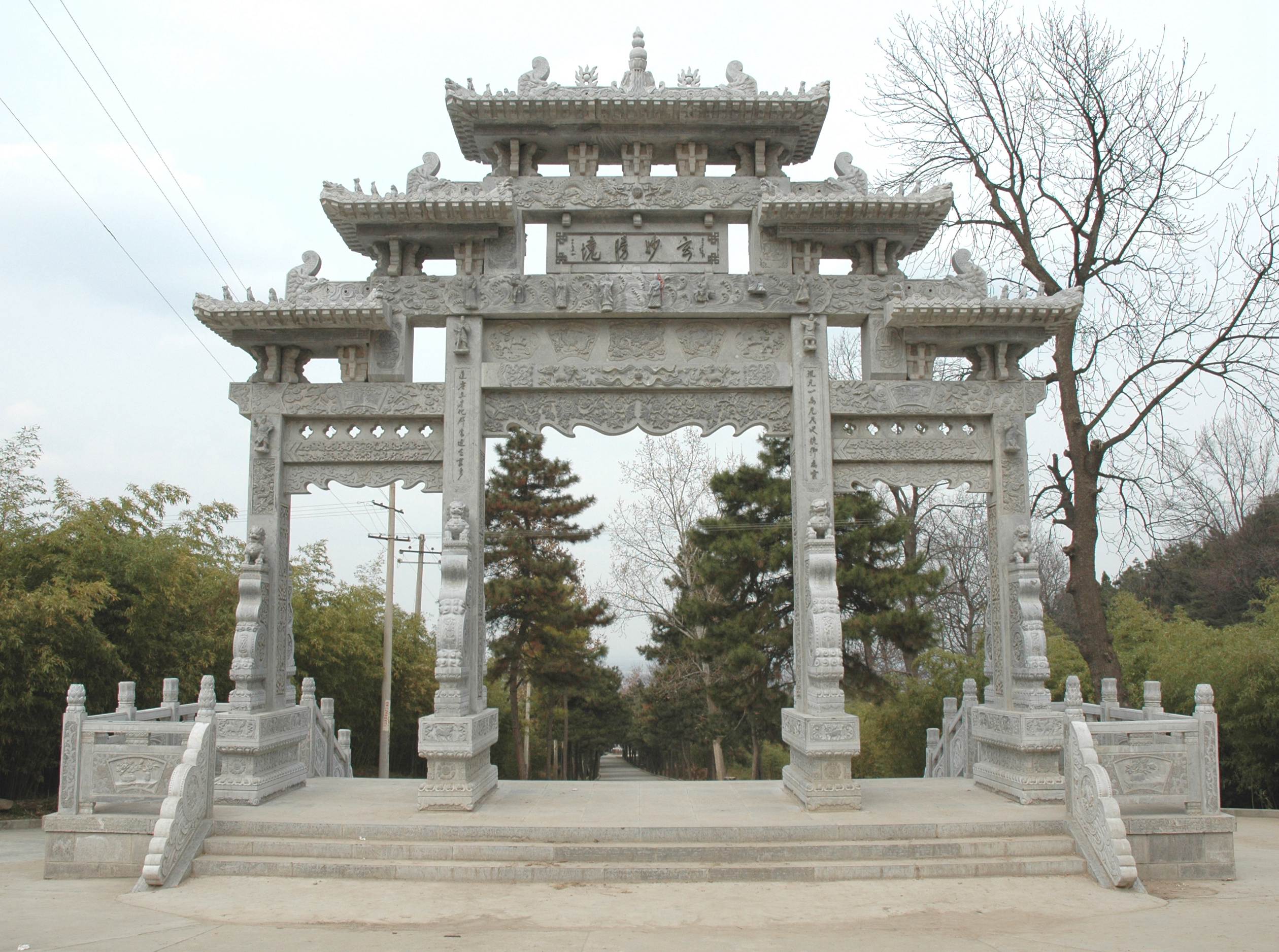 祠堂石雕牌坊安裝擺放