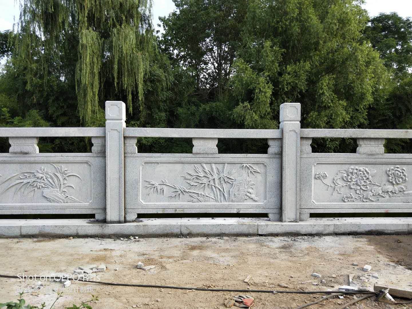 河道石護(hù)欄